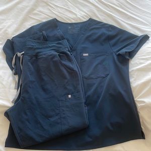 Dark Harbour FIGS Women’s Scrub Set XXL